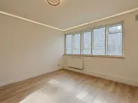 Недвижимость Elspeth Road: 17