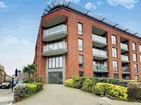 Недвижимость Stewarts Road: 4