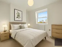 Недвижимость Battersea Park Road: 1