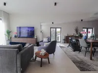 Недвижимость Четырёхкомнатная квартира в центре: 9