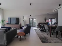 Недвижимость Четырёхкомнатная квартира в центре: 11