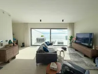 Недвижимость Четырёхкомнатная квартира в центре: 19