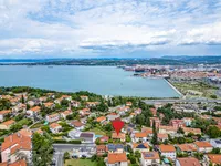 Недвижимость Дом в Копере: 10