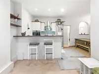 Недвижимость Finborough Road: 10