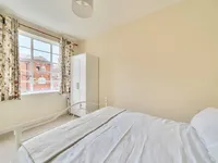 Недвижимость Hamlet Gardens, Ravenscourt Park: 1