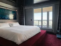 Недвижимость Apartment 5 rooms: 6