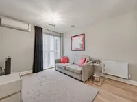 Недвижимость Glenthorne Road: 1