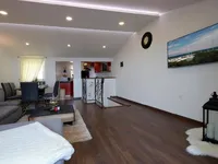 Недвижимость Двухкомнатная квартира, Опатия: 7