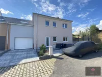 Недвижимость House 3 bedrooms for sale in Neunhausen: 1