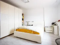 Недвижимость Пятикомнатная и более квартира в Нова Сеча: 11