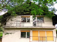 Недвижимость Дом в Средне Гамельне.: 2