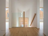 Недвижимость Дом с террасой на озере: 10