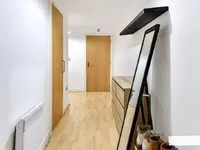 Недвижимость Ferndale Road: 2