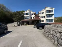 Недвижимость Четырехкомнатная квартира Воложко: 1