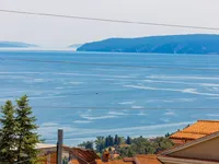 Недвижимость Трёхкомнатная квартира в Опатии: 9