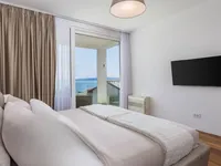 Недвижимость Трёхкомнатная квартира в Опатии: 16