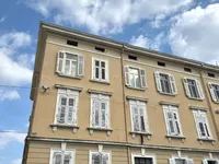 Недвижимость Трехкомнатная в центре Гориции: 1