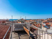 Недвижимость Четырёхкомнатная квартира в Пиране: 23