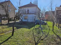 Недвижимость Дом, Поле: 16