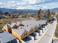 Недвижимость Дом с террасой Резиденция Озеро BLED: 2