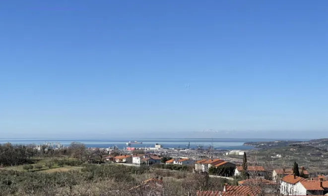 Недвижимость Дом с видом на море: 2