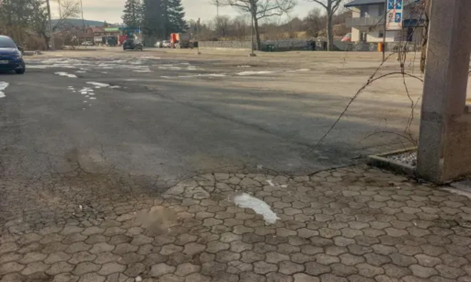 Недвижимость Дом с гостевым домом: 8