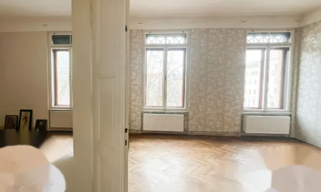 Недвижимость Пятикомнатная квартира в центре: 5