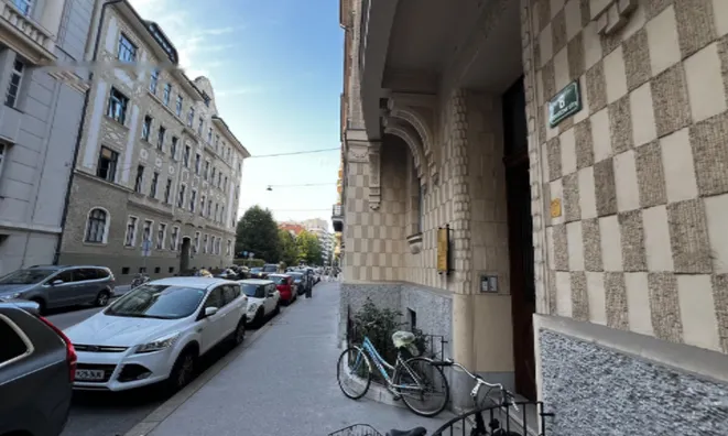 Недвижимость Двухкомнатная квартира в центре Любляны: 2