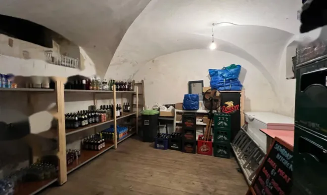 Недвижимость Квартира, 5 и более комнат в центре Любляны: 3