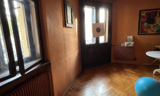 Недвижимость Квартира, 5 и более комнат в центре Любляны: 12