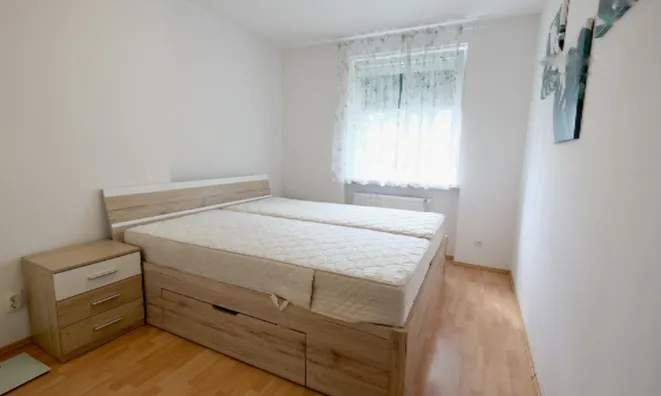 Недвижимость Квартира, 3-комнатная Любляна, Моще: 9