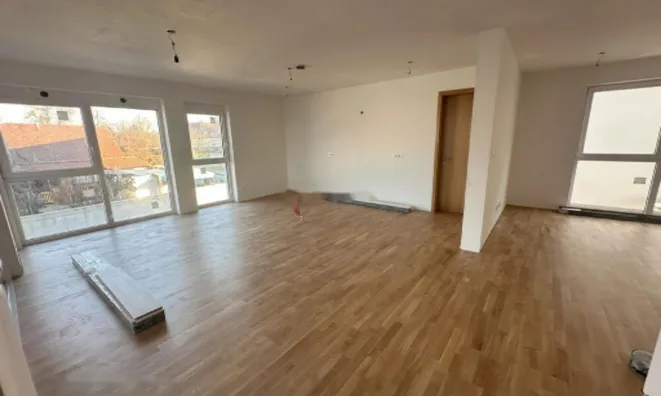 Недвижимость Квартира, 5 и более комнат, Йежица: 1