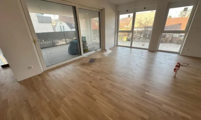 Недвижимость Квартира, 5 и более комнат, Йежица: 5