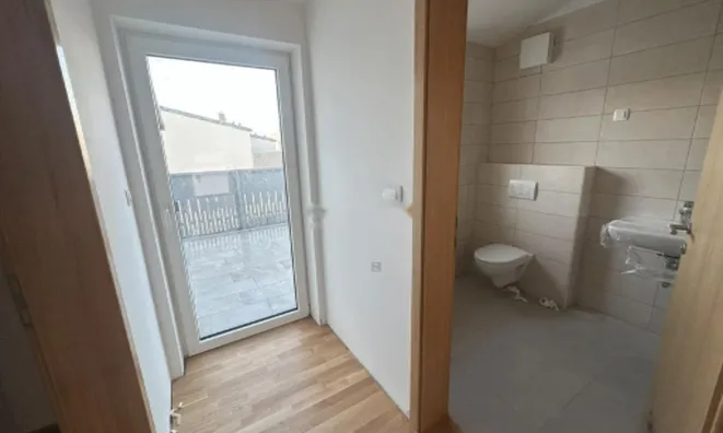 Недвижимость Квартира, 5 и более комнат, Йежица: 18