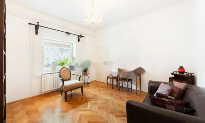 Недвижимость Квартира, 5 и более комнат, Центр: 1