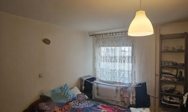 Недвижимость Квартира, 3 комнаты, Шишка: 3