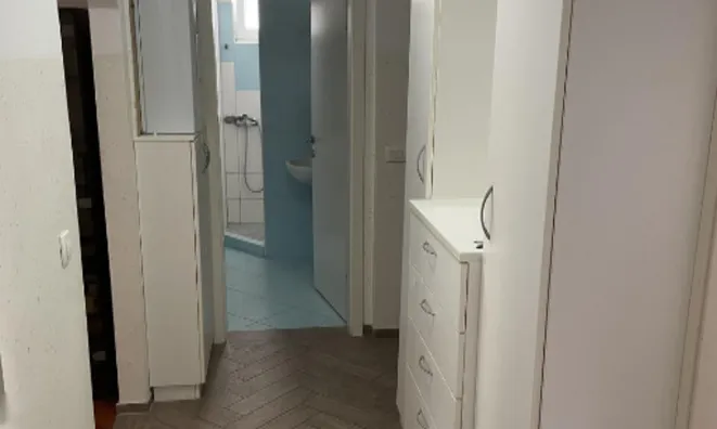 Недвижимость Квартира, 3 комнаты, Любляна : 22
