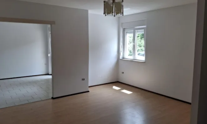 Недвижимость Квартира, 2,5 комнаты, Плавье: 1