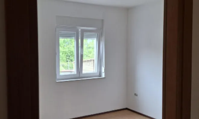 Недвижимость Квартира, 2,5 комнаты, Плавье: 5