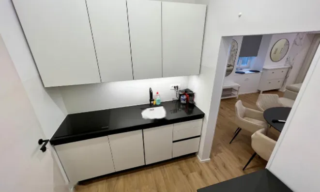 Недвижимость Трёхкомнатная квартира Теслова: 11