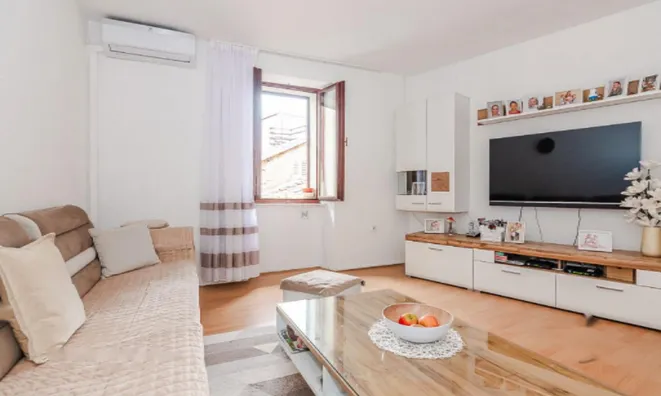 Недвижимость Трёхкомнатная квартира Пиран: 1