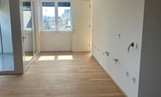 Недвижимость Квартира в Лубляне, Бежиград: 12