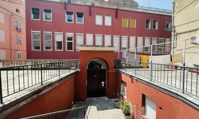 Недвижимость Квартира с 3 комнатами Пиран: 25