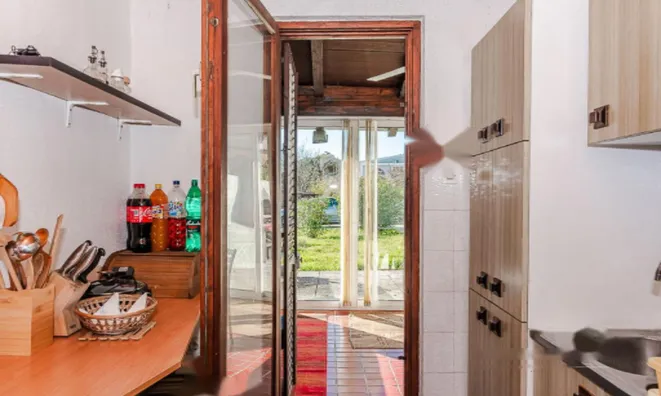 Недвижимость Квартира, 1-комнатная, Луция: 10