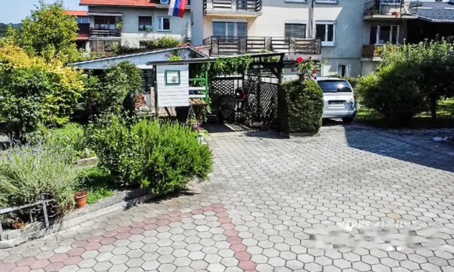 Недвижимость Дом, Двойка Рудник: 22