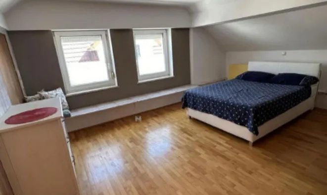 Недвижимость Дом, Любляна, Вич.: 12