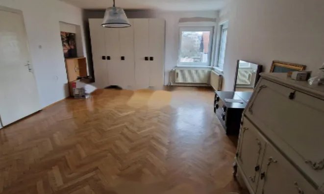 Недвижимость Двухэтажный дом Шентвид: 4