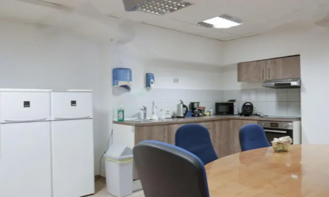 Недвижимость Офисное помещение Шишка: 9