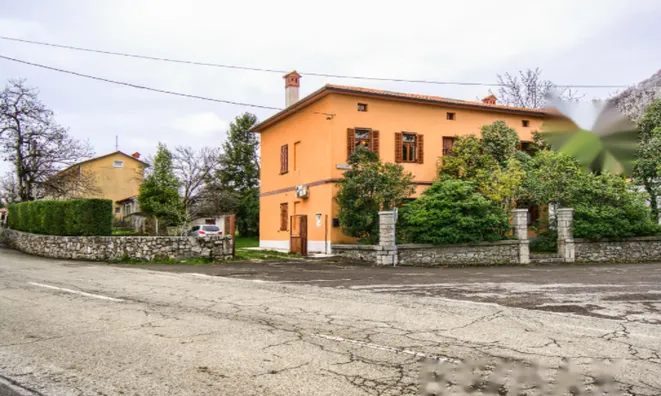 Недвижимость Дом, Брестовица при Комну: 25