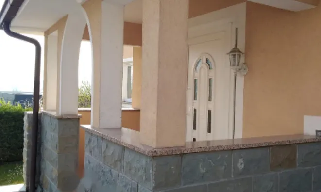 Недвижимость Четырехкомнатная квартира в Деканах: 3